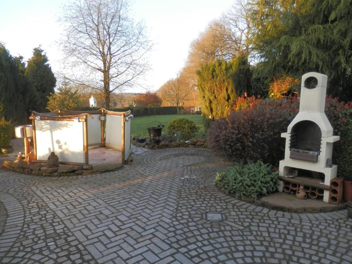 La Petite Cretouffiere - Naturiste Accommodation - Adult Only Colombiers-du-Plessis Luaran gambar
